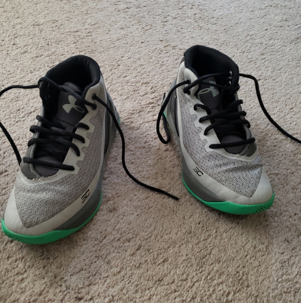 Curry 3 shoes